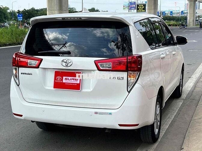 Toyota Innova 2016 2.0E - 158969 km