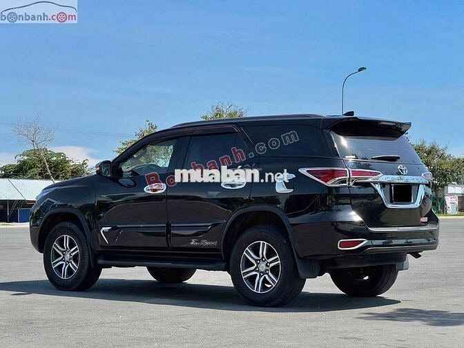 TOYOTA FORTUNER 2.7V AT – đời 2017