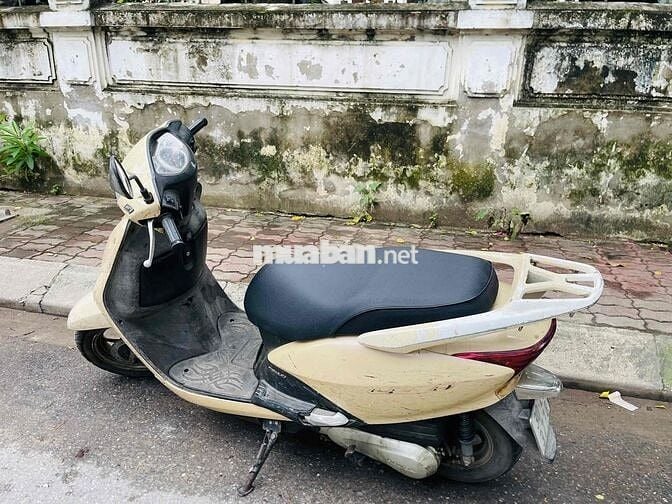 xe Ga Honda Lead máy êm du,biển Hà Nội
