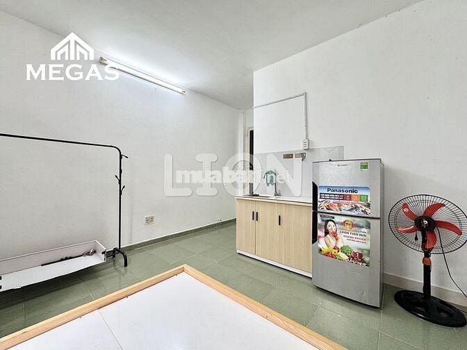 CHO THUÊ STUDIO 25m2 - CỬA SỔ LỚN - NGUYỄN THIỆN THUẬT - QUẬN 3