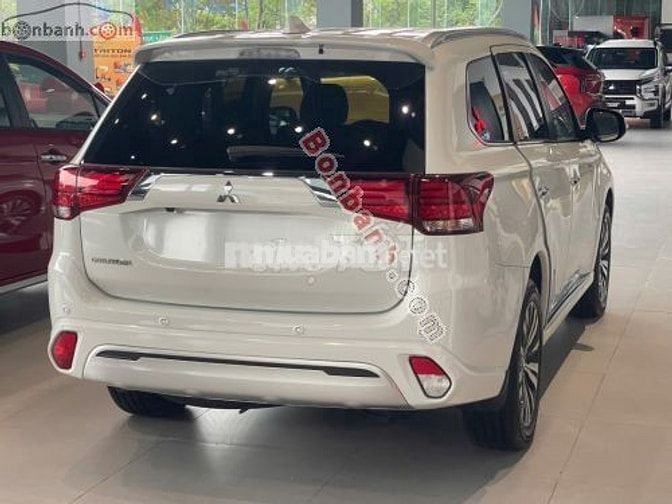 Mitsubishi Outlander 2.0 CVT 2024