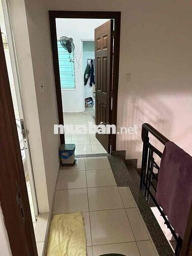 cho thuê nhà hẻm xe tăng đỗ cửa đường lê thúc hoạch