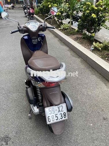 SH mode 125 đẹp zin ,chính chủ biển thành phố
