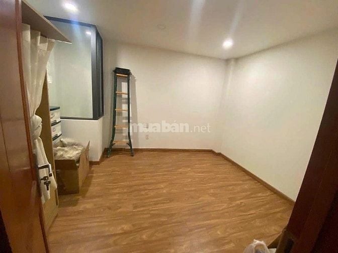 Cho thuê nhà HXH Ung Văn Khiêm P25, Q Bình Thạnh