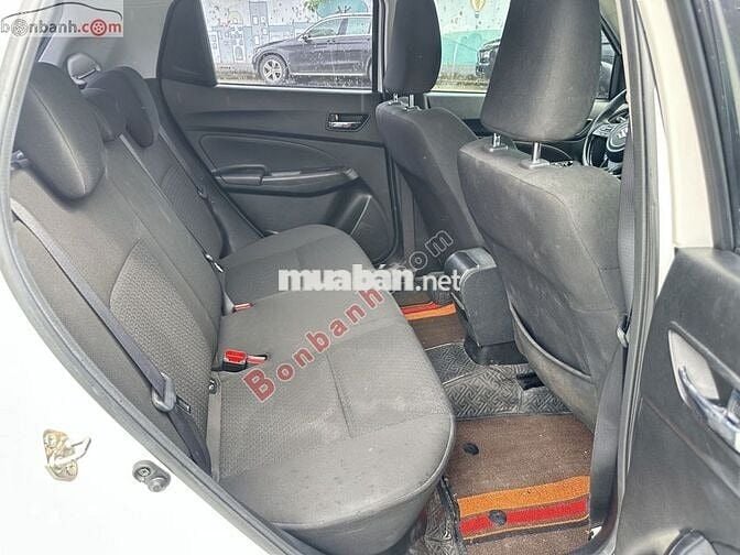 Suzuki Swift GLX 1.2 AT 2022 - 515 Triệu