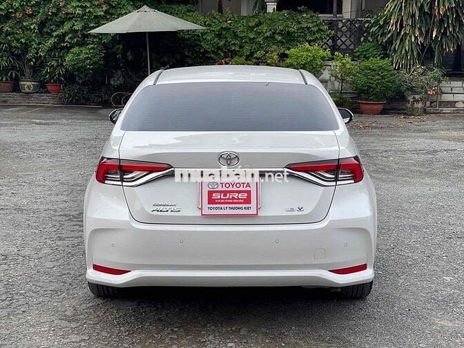Toyota Corolla Altis 2023 1.8V-15000km xe hãng bán