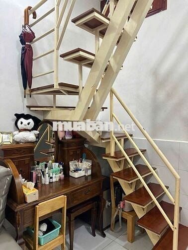 Nhà shr hoàn công hiếm Lâm Văn Bền sân trước sổ vuông Kiểng Quận 7