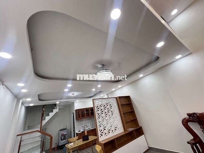MẶT TIỀN KINH DOANH ĐỈNH LINH XUÂN.DT 64M2.GIÁ 5 TỦ xx