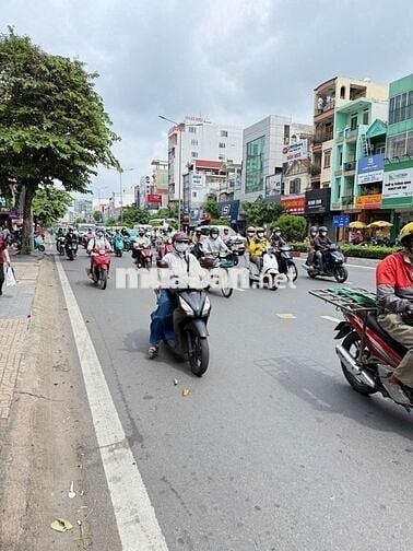 MTKD đường Cộng Hòa dtích đất 18m2 đúc thật 1 lầu, P13, Q.Tân Bình
