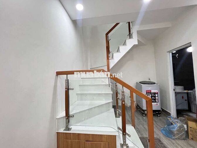 MẶT TIỀN KINH DOANH ĐỈNH LINH XUÂN.DT 64M2.GIÁ 5 TỦ xx