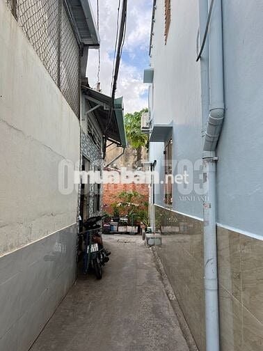 ĐẤT TRỐNG BÌNH THẠNH – GIÁ VỐN RẺ – CƠ HỘI XÂY NHÀ ĐẸP BÁN LỜI NGAY