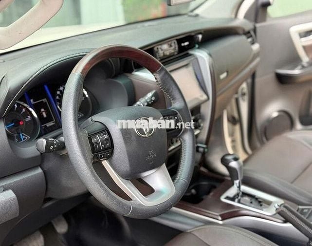 Fortuner 2019 2.7V 4x2 AT TRD- 92,565 km -Còn Giảm