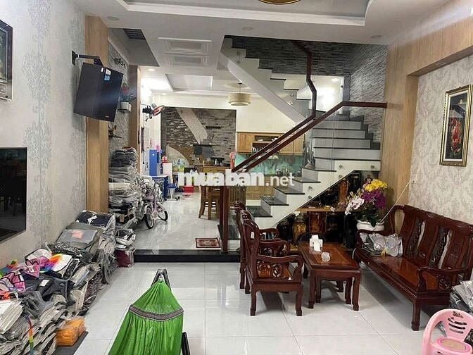 Cho thuê nguyên căn 4pn5wc sẵn máy lạnh, Lê Văn Thọ p11 Gò vấp