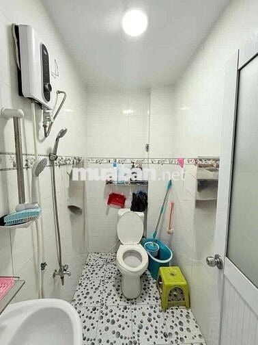 Bán Nhà Đường 8m Cống Lỡ 53m2 3PN ,2 Tầng ,5.7 Tỷ Tân Bình