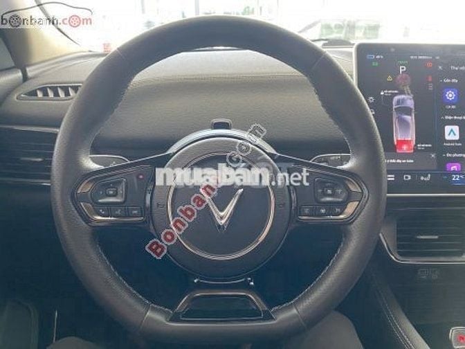 VinFast VF8 Eco 2023