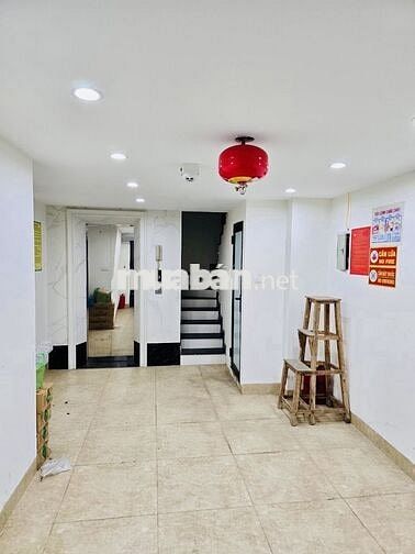 Bán Nhà Dòng Tiền $ Nguyễn Sơn - Mt Hơn 8m - Ô Tô Đỗ Cổng - Thang Máy