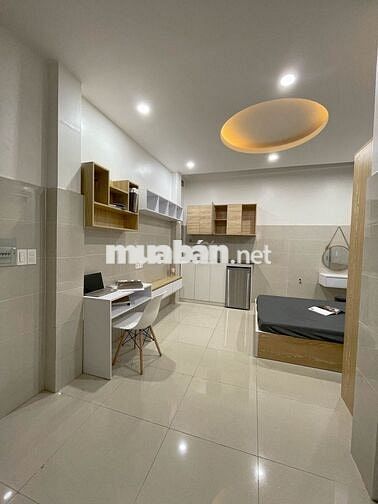 Căn hộ full nội thất Nguyễn Cửu Vân, hẻm lớn, gần Q1 giá 4tr/tháng