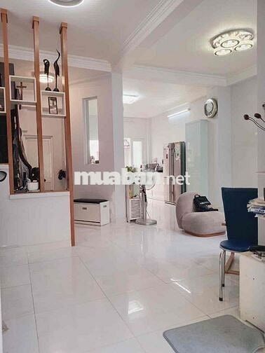 GẦN SÂN BAY. NHÀ 3 TẦNG BTCT. 77M2 6x13. 2MT HXH CHỈ HƠN 100TR/M2