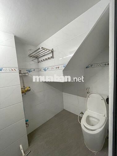 Căn hộ full nội thất Nguyễn Cửu Vân, hẻm lớn, gần Q1 giá 4tr/tháng