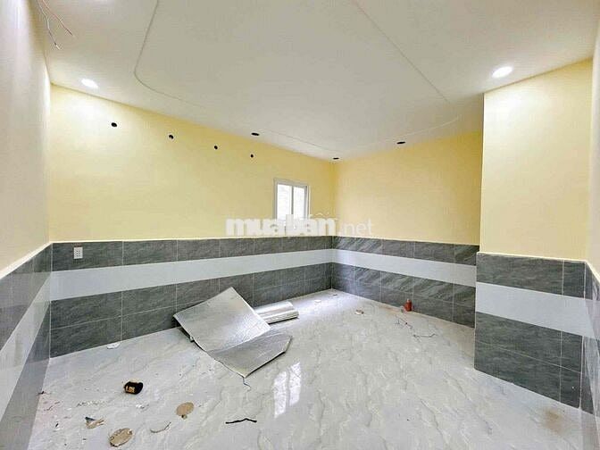 CẦN SANG LẠI HỢP ĐỒNG BIỆT THỰ MINI CÓ SÂN ĐỂ OTO THỚI TAM THÔN, HM