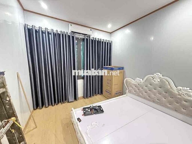 Hơn 3 tỷ có ngay 50m2 sử dụng . Trung tâm Ngã Tư Sơ