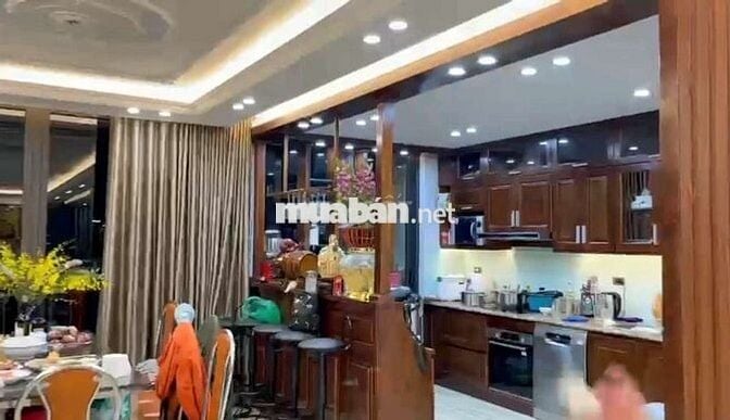 Trích Sài Tây Hồ 150m2 mặt tiền 9m 9 tầng view Hồ Tây