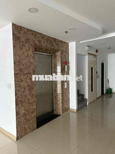 Chính chủ cần bán toà nhà,  1130m2 ngay vòng xoay chợ Bà Chiểu