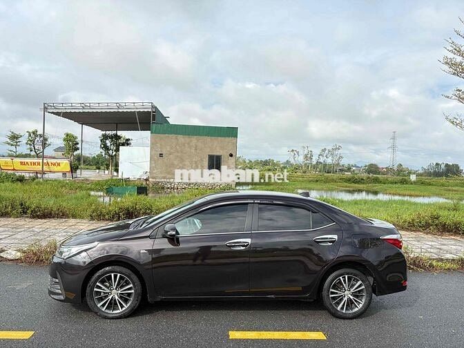 Toyota Corolla Altis 2018 1.8G CVT - 65000 km