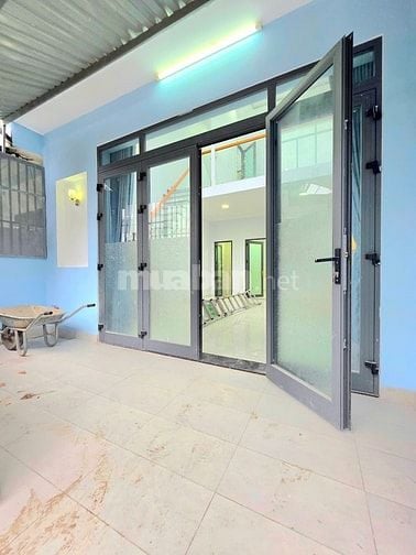 Bán nhà 5x11 giá rẻ 3 tỷ 490 sổ hồng riêng – hẻm 6m xe hơi – Huỳnh