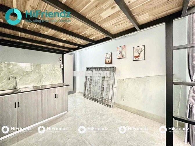 CHDV full nội thất duplex ban công cực thoáng ngay ngã tư LLQ Âu Cơ