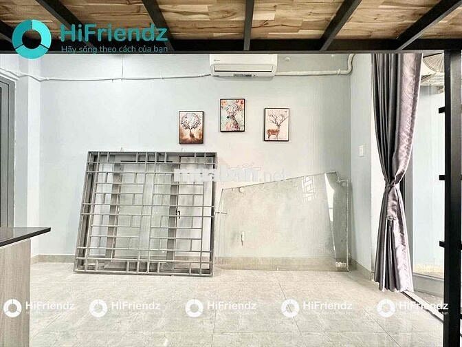 CHDV full nội thất duplex ban công cực thoáng ngay ngã tư LLQ Âu Cơ
