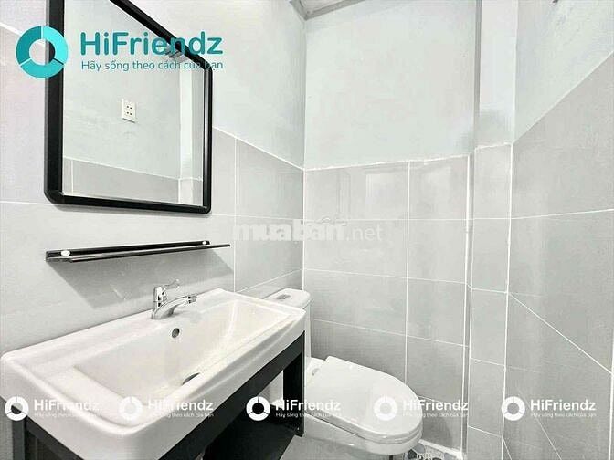 CHDV full nội thất duplex ban công cực thoáng ngay ngã tư LLQ Âu Cơ