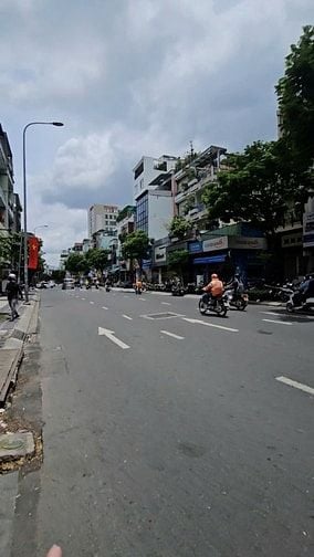 BÁN KHUÔNG ĐẤT LỚN ĐC: 611-613-615-617 ĐIỆN BIÊN PHỦ, P1, Q3, 25x100M 