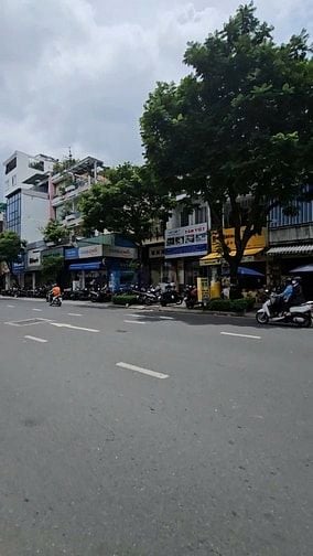 BÁN KHUÔNG ĐẤT LỚN ĐC: 611-613-615-617 ĐIỆN BIÊN PHỦ, P1, Q3, 25x100M 