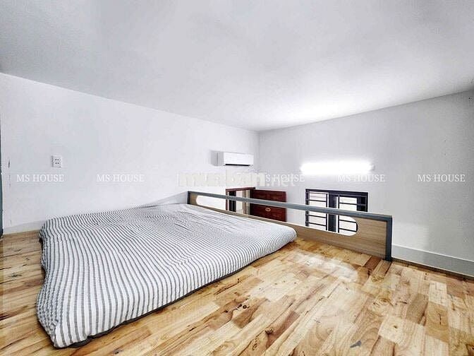 DUPLEX CỬA SỔ - MÁY GIẶT RIÊNG - NGAY HỌC VIỆN HÀNG KHÔNG - NHÀ ĐẸP