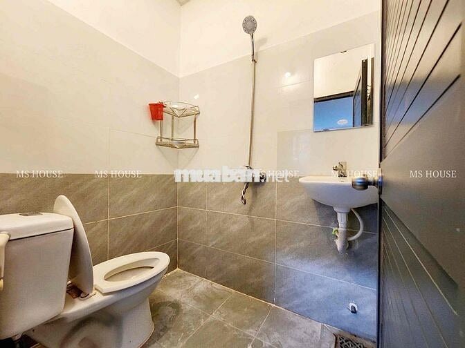 DUPLEX CỬA SỔ - MÁY GIẶT RIÊNG - NGAY HỌC VIỆN HÀNG KHÔNG - NHÀ ĐẸP