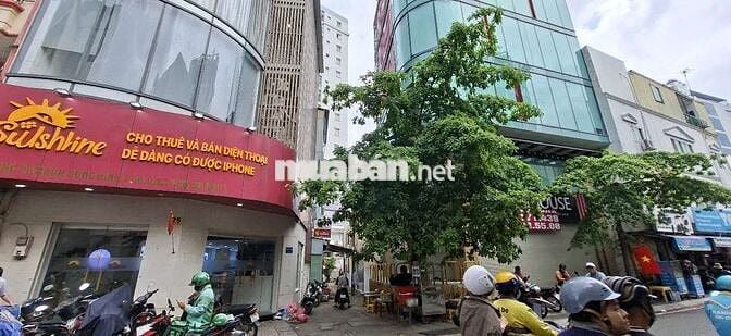 3 tầng MẶT TIỀN ĐƯỜNG ngã 4 Nguyễn Thông ra CMT8 Q3
3 tầng ngang 7met