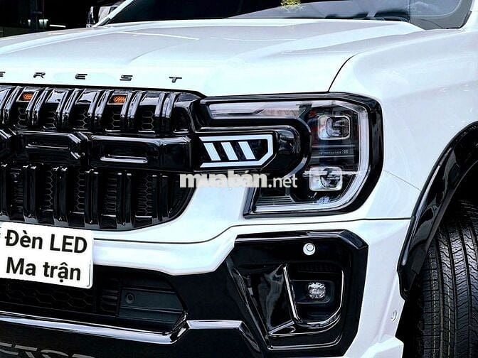 Ford Everest 2025 Titanium 2 Cầu-333 Triệu nhận Xe