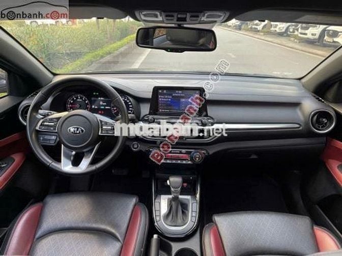 Kia cerato 2.0premium 2021