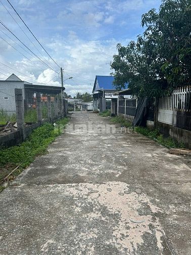 Bán Nhà 7,8x46(370m2) 100m2 Tc Hẻm Lý Thường Kiệt Tân An LaGi Giá 2 Tỷ