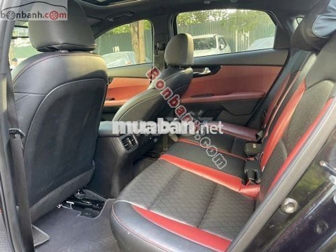 Kia cerato 2.0premium 2021