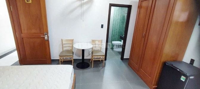Bán tòa nhà CHDV khu vực trung tâm doanh thu 100tr/th