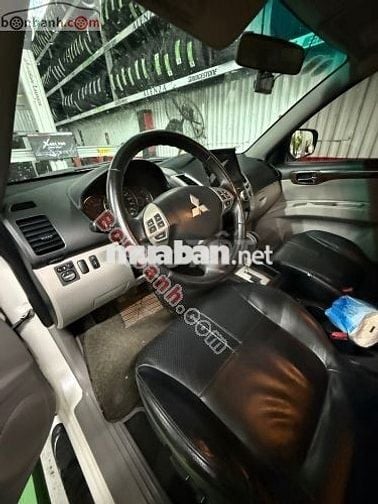 Mitsubishi Pajero Sport G 4x2 AT 2013