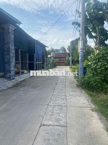 Bán đất xẹt nguyễn văn trỗi gần vòng xoay hiệp thành 3 200m phú lợi