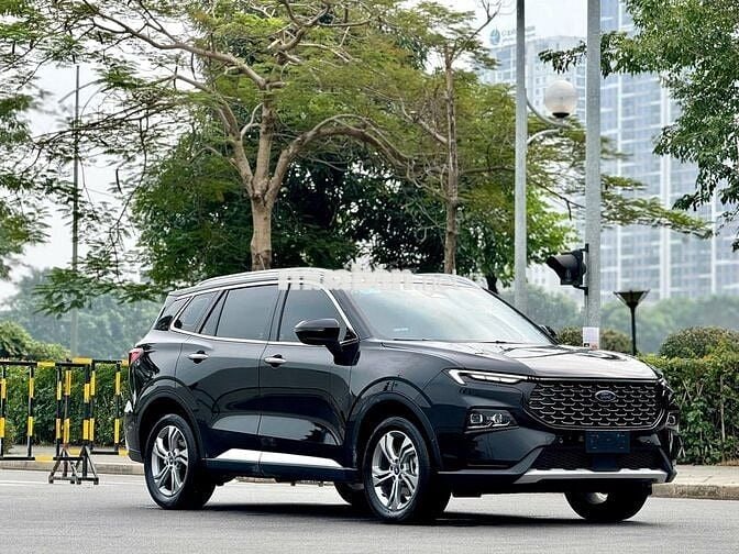 Ford Territory 2024 Titanium - Trả trước 210tr