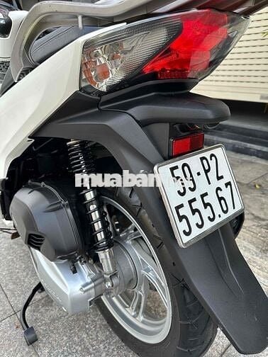 sh shvn 150i abs trắng zin 12000km bstp 1 chủ