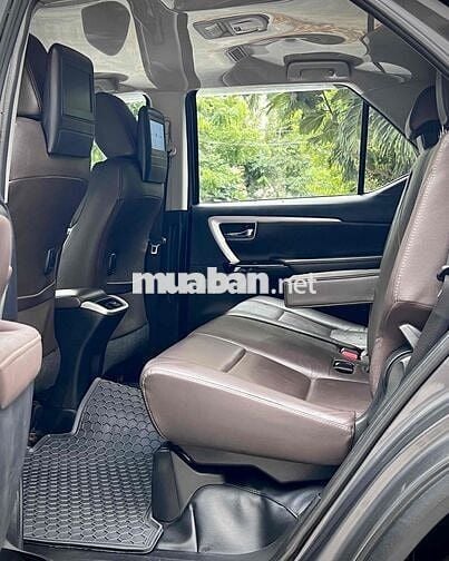 Toyota Fortuner 2017 2.7V 4x2 AT - xe rất đẹp.