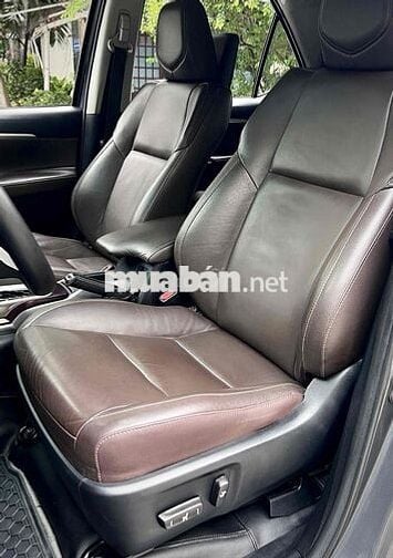 Toyota Fortuner 2017 2.7V 4x2 AT - xe rất đẹp.