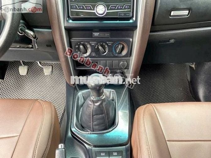 Toyota Fortuner MT sản xuất 2017