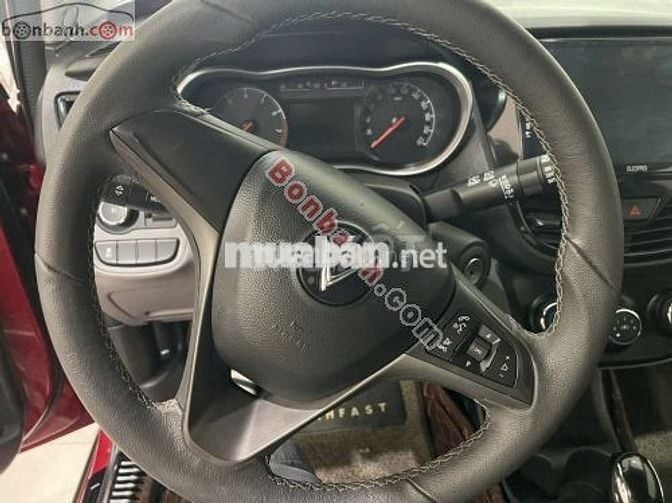 VinFast Fadil Nâng cao 1.4 AT 2022